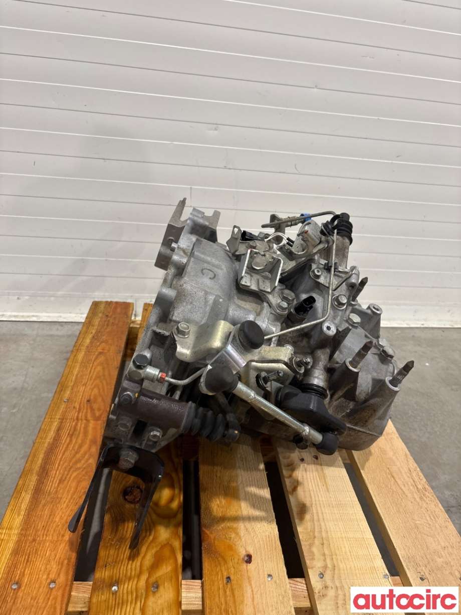 Girkasse manuell 6-trinn til Mitsubishi ASX 2010-2019  (MITSUBISHI|2500A576|F5M43-1-VDZ|)