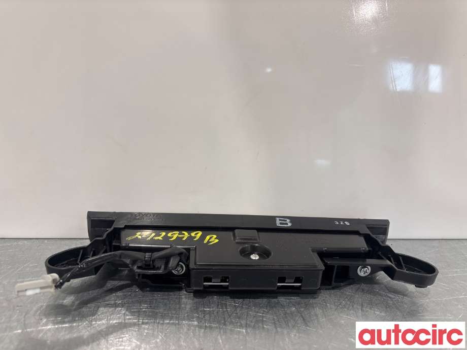 Baklykt bremselys bakrute til Toyota bZ4X 2022-->> (TOYOTA|8157042080|)