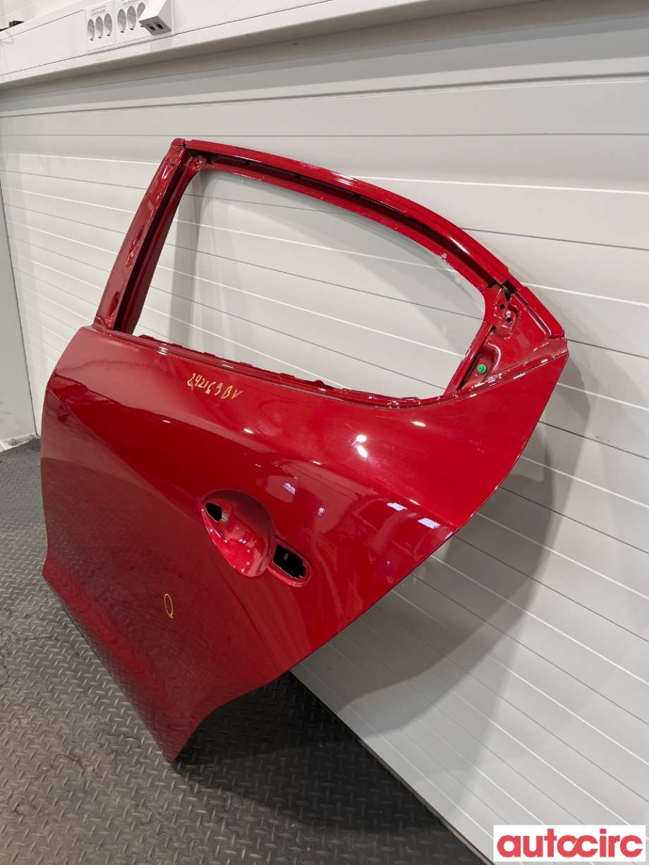 Dør venstre bak til Mazda 3 2013-2016 (Type III, Fase 1)  (MAZDA|BHY0-73-02XF)