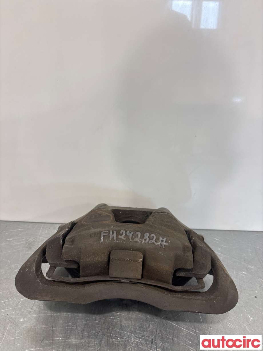 Bremsecaliper høyre foran til Volvo V40 2012-2019  (VOLVO|36051716|)