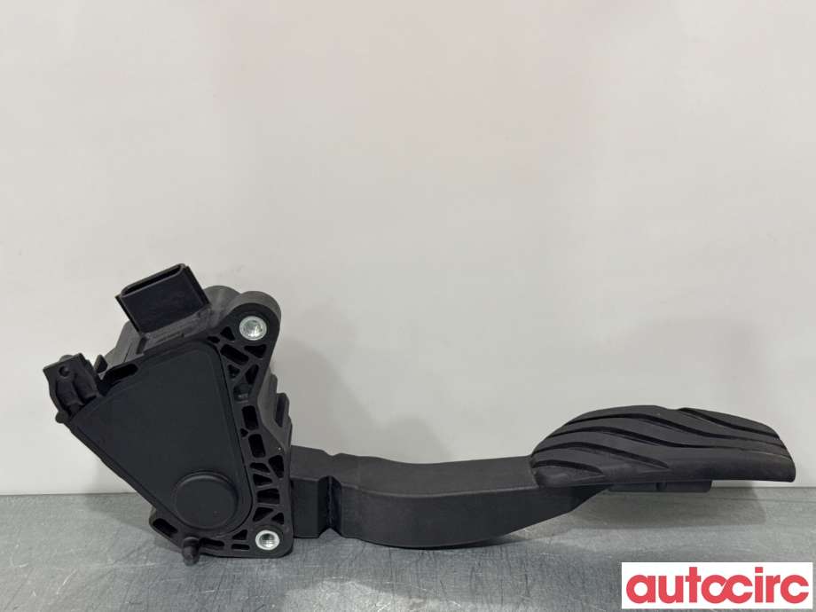 Pedal gass til Nissan Qashqai 2021-->> (Type III) (NISSAN|180026UA3B|)