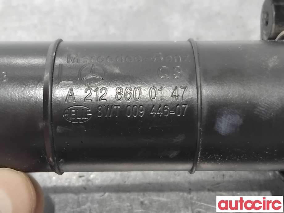 Lyktespylerdyse til Mercedes E-Klasse 2009-2013 (Fase 1) (W212) (W212) (MERCEDES|A2128600147|8WT009446-07)