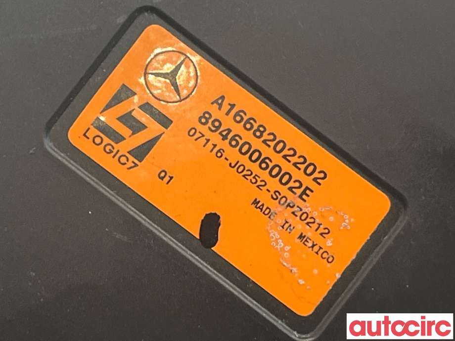 Bilstereo høyttaler til Mercedes GLE 2015-2018 (Fase 2) (W166) (W166) (MERCEDES|A1668202202|)