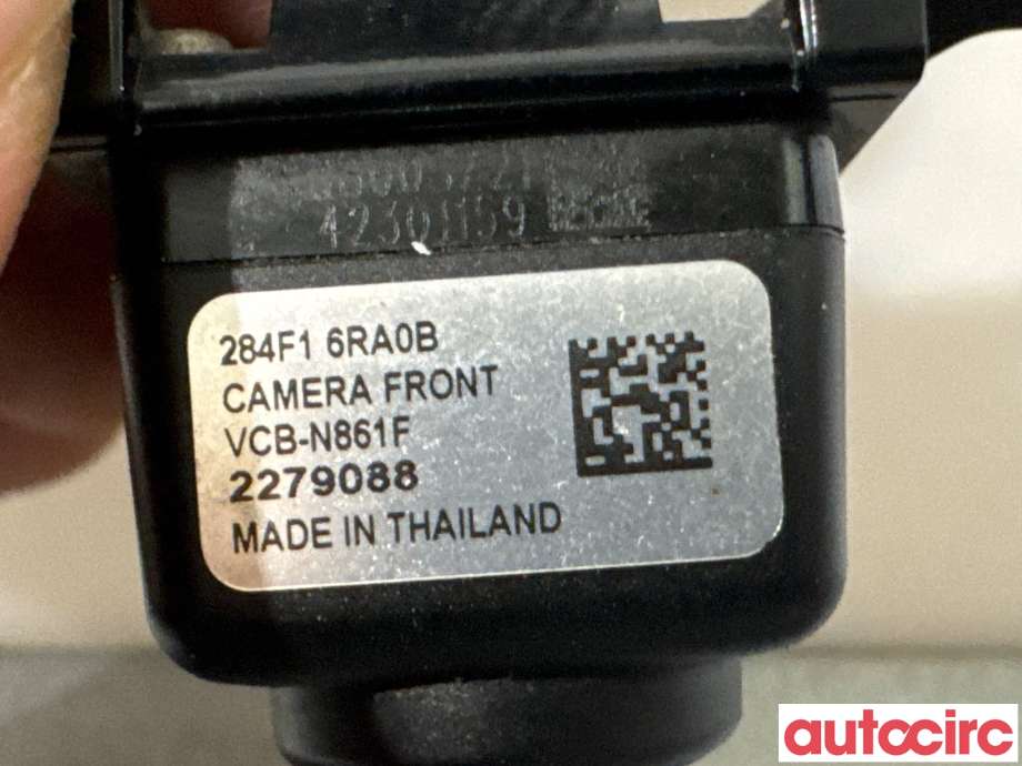 Kamera til Nissan Qashqai 2021-->> (Type III)  (NISSAN|284F16RA0B|2279088|284F16RA1B)