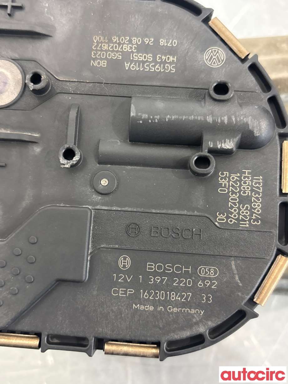 Viskermotor frontrute til VW e-Golf 2014-2017 (Fase 1)  (VOLKSWAGEN|5G1955023C|1397220692|5G1955119A)