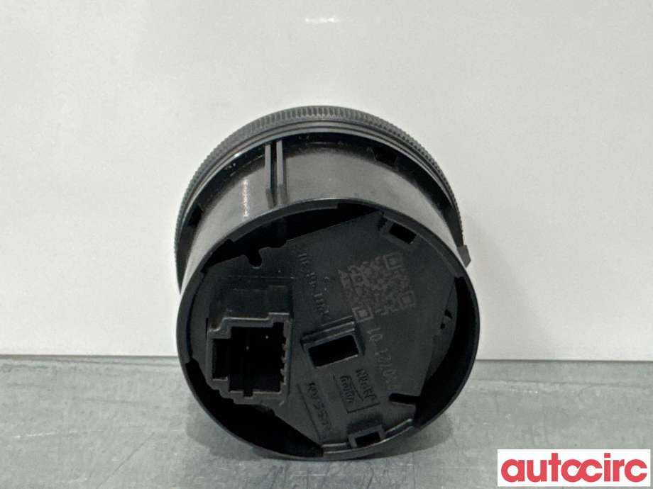 Bryter diverse til Nissan Qashqai 2021-->> (Type III)  (NISSAN|255356RA0B|)