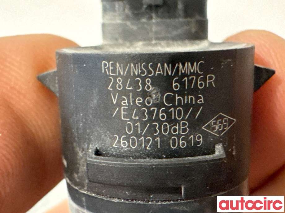 Parkeringssensor foran til Nissan Qashqai 2021-->> (Type III)  (NISSAN|2843700Q2A|E437610|284386176R)