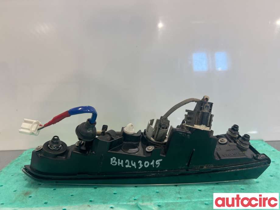 Baklykt høyre indre til Toyota Corolla 2019-->> (TOYOTA|8158102C60)