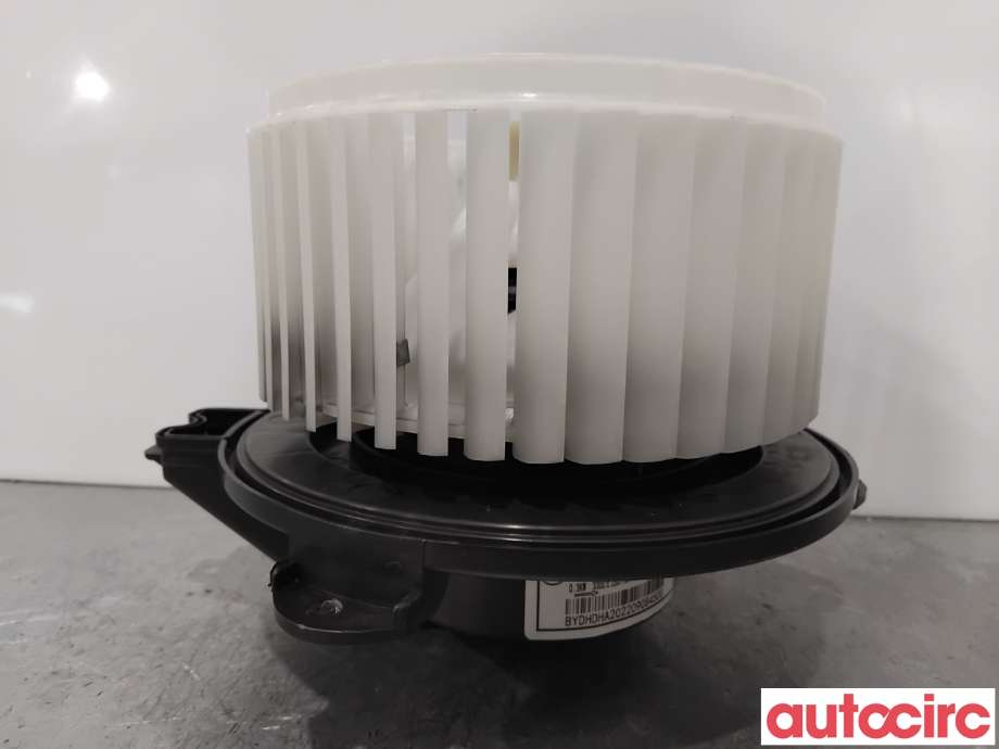 Varmeapparat motor til BYD Atto 2022-->>  (BYD|HDH-8104100|)