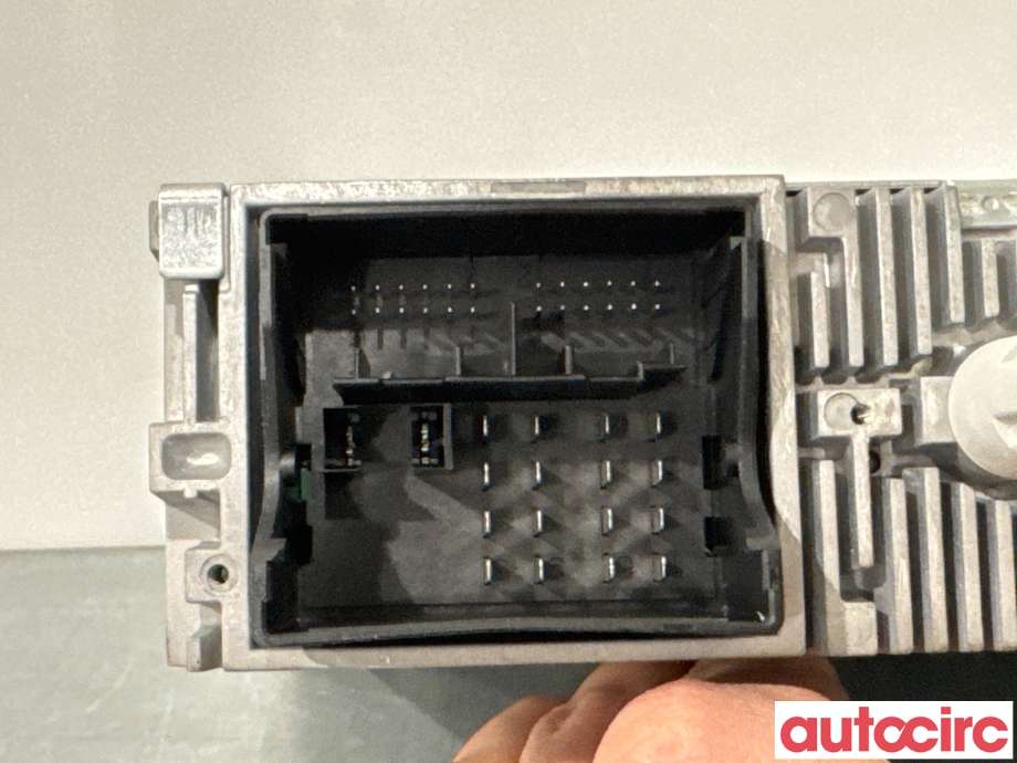 Bilstereo til Peugeot 208 2012-2019 (Type I) (PEUGEOT|1615338780|503551227213|9815356680)