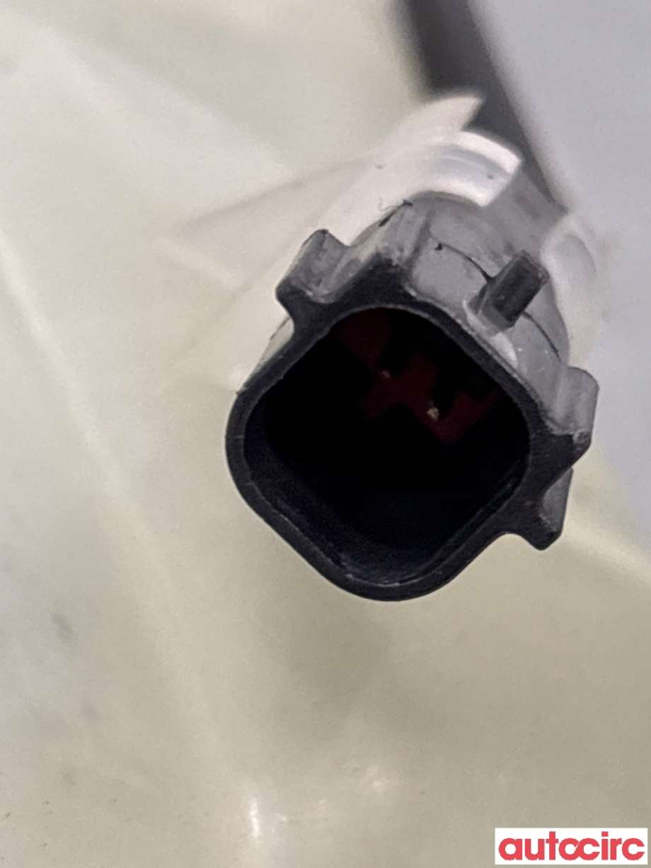 Ekspansjonstank til Volvo V40 2012-2019  (VOLVO|31338764|)