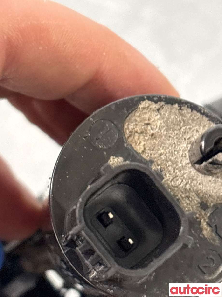 Spylerpumpe foran til Volvo V40 2012-2019  (VOLVO|31378956|)
