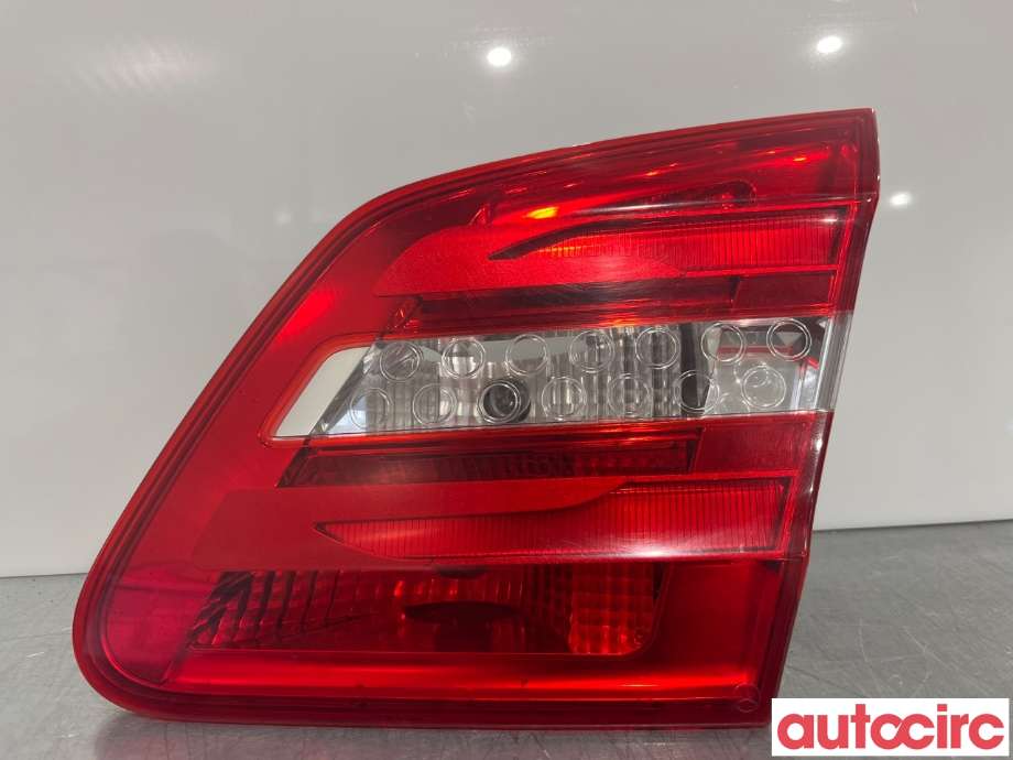 Baklykt høyre indre til Mercedes B-Klasse, 2011-2018 (W246) (W246) (MERCEDES|A2469066400)