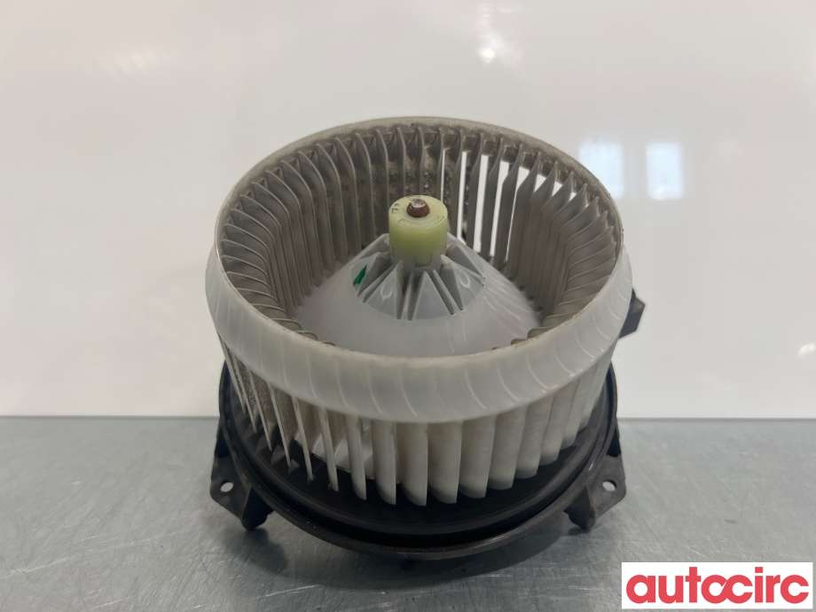 Varmeapparat motor til Toyota Hilux 2012-2016 (TOYOTA|8710302470|)