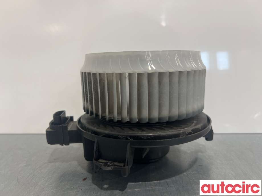 Varmeapparat motor til Toyota Hilux 2012-2016 (TOYOTA|8710302470|)