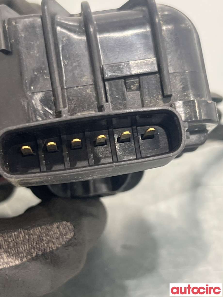 Pedal gass til Toyota Hilux 2012-2016 (TOYOTA|781200K020|VN198800-3711|78120-0K020)
