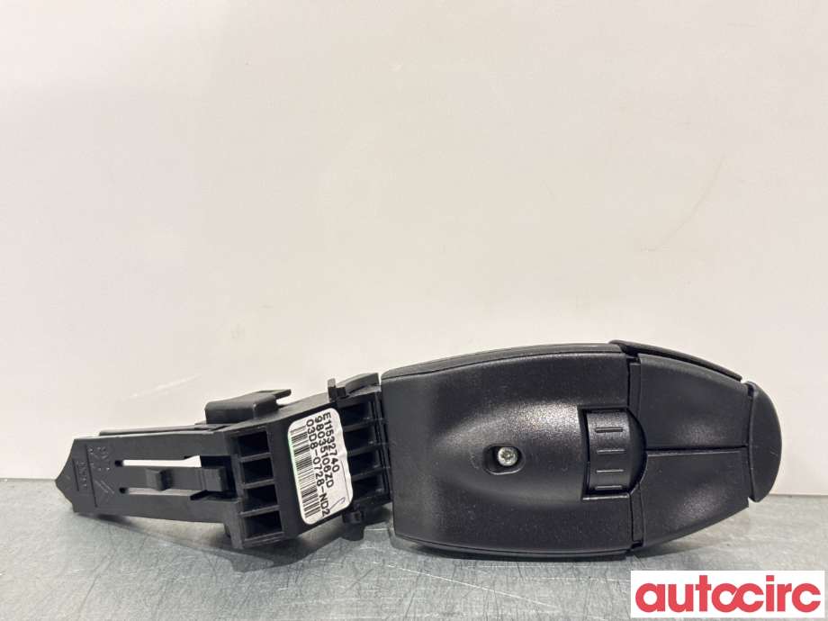 Bryter cruise control til Peugeot 3008 2016-->> (Type II)  (PEUGEOT|98035106ZD|E11532740)