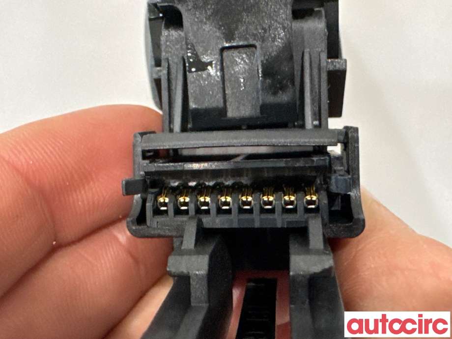 Bryter cruise control til Peugeot 3008 2016-->> (Type II)  (PEUGEOT|98035106ZD|E11532740)