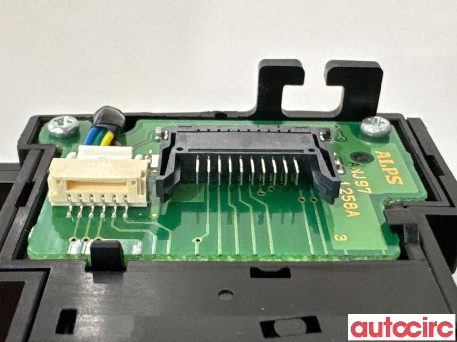 Bryter blink til Volvo V40 2012-2019 (VOLVO|31456045|)