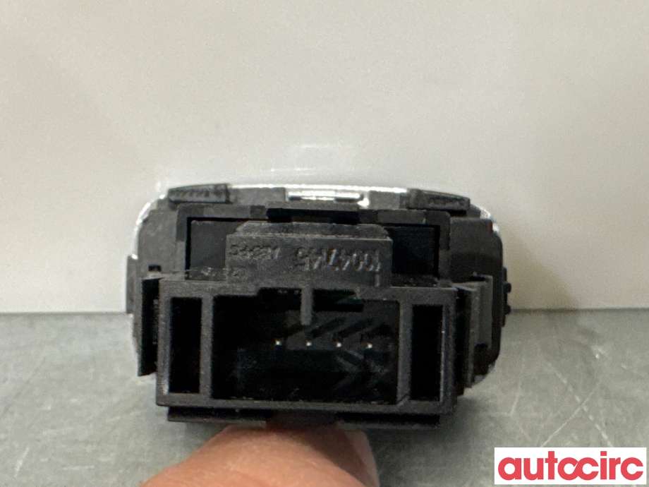 Bryter start/stopp til Volvo V40 2012-2019 (VOLVO|31456645|)