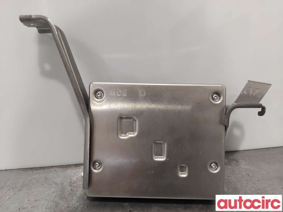 Dashbord telefon til Toyota bZ4X 2022-->>  (TOYOTA|8674042380|A3C1192840200|86740-42380)