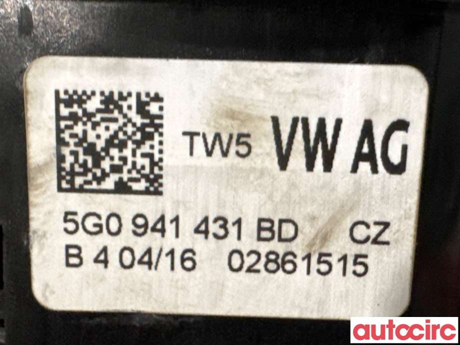 Bryter lys til VW Golf VII 2012-2017 (Fase 1)  (VOLKSWAGEN|5G0941431BD|02861515)