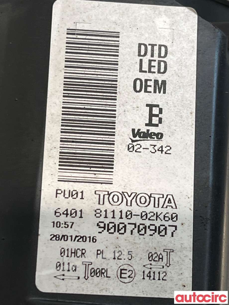 Frontlykt høyre halogen til Toyota Auris 2015-2019 (Type II, Fase 2)  (TOYOTA|8113002K60)