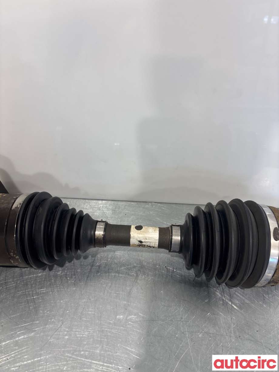 Drivaksel venstre foran til Isuzu D-Max 2021-->> (Type III)  (ISUZU|8983929650|)