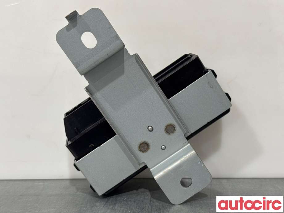 Styreenhet parkering til Isuzu D-Max 2021-->> (Type III) (ISUZU|8976513410|W001T27191)