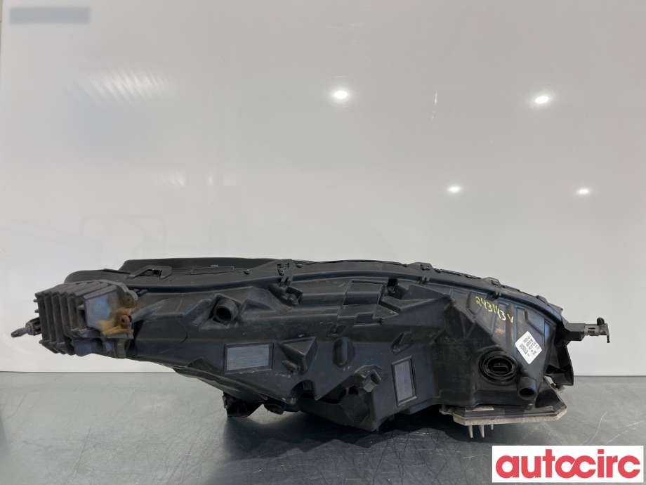 Frontlykt venstre halogen til Tesla Model 3 2018-2023 (Fase 1)  (TESLA|1077375-00-C)