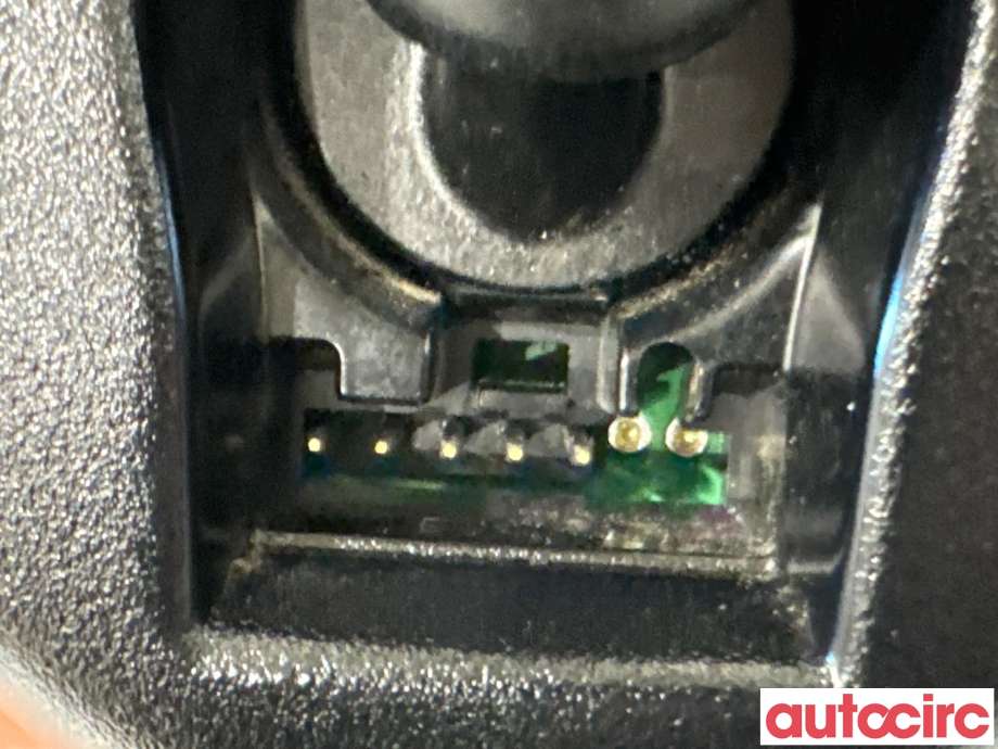 Speil innvendig til Isuzu D-Max 2021-->> (Type III)  (ISUZU|8983959960|)