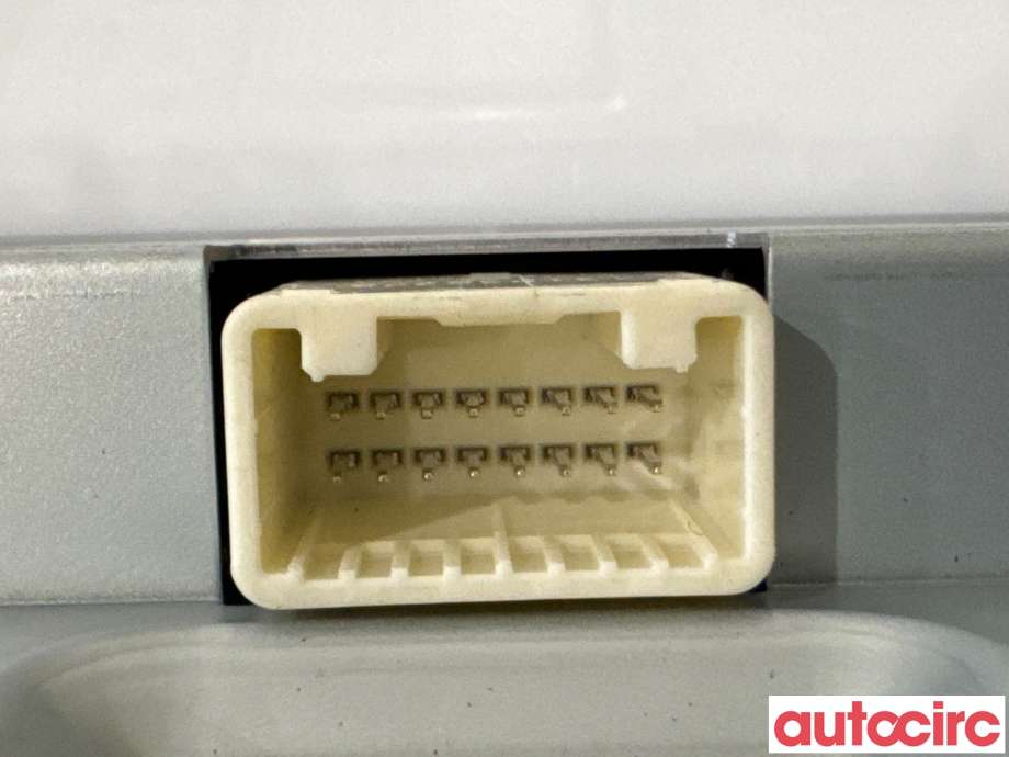 Bilstereo diverse til Isuzu D-Max 2021-->> (Type III)  (ISUZU|8983962632|)