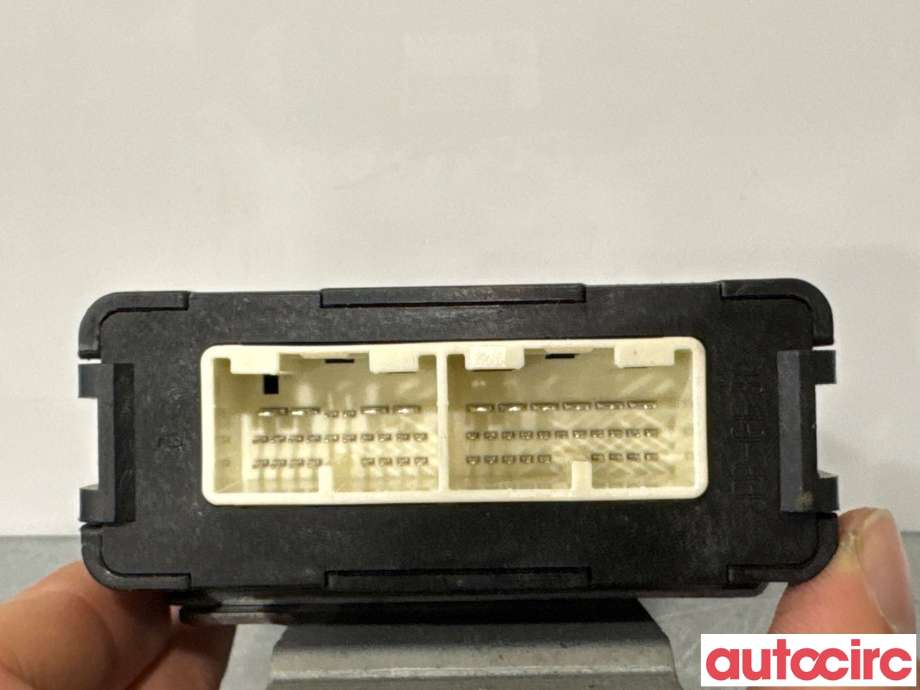 Diverse deler til Isuzu D-Max 2021-->> (Type III)  (ISUZU|8974901531|279000-0530)
