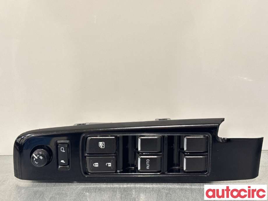Bryter ruteheis til Isuzu D-Max 2021-->> (Type III) (ISUZU|NO NUMBER|)