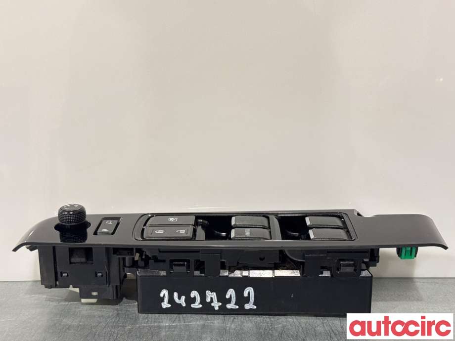 Bryter ruteheis til Isuzu D-Max 2021-->> (Type III) (ISUZU|NO NUMBER|)