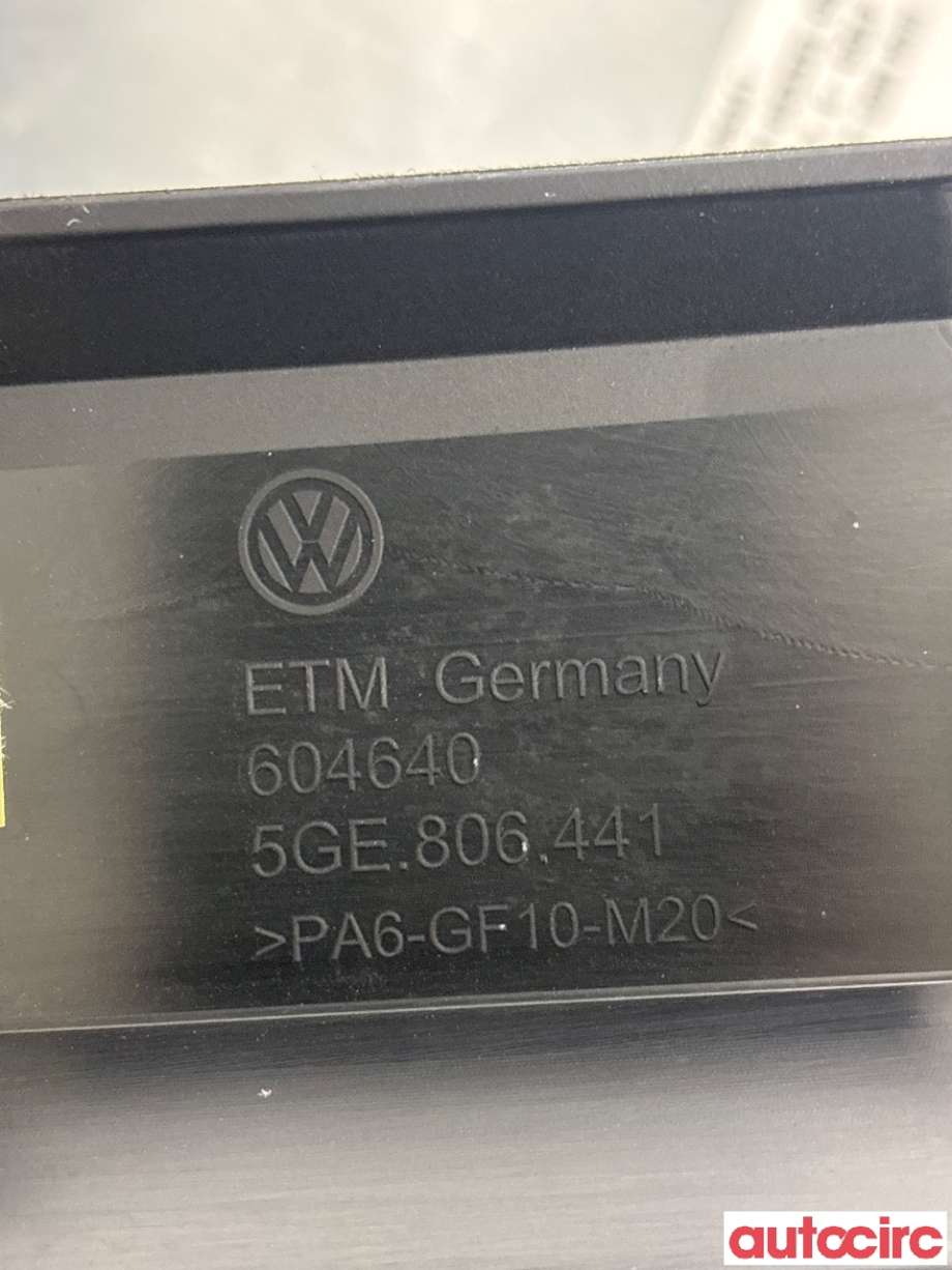 Motordeksel over motor til VW e-Golf 2014-2017 (Fase 1)  (VOLKSWAGEN|5GE806441|)
