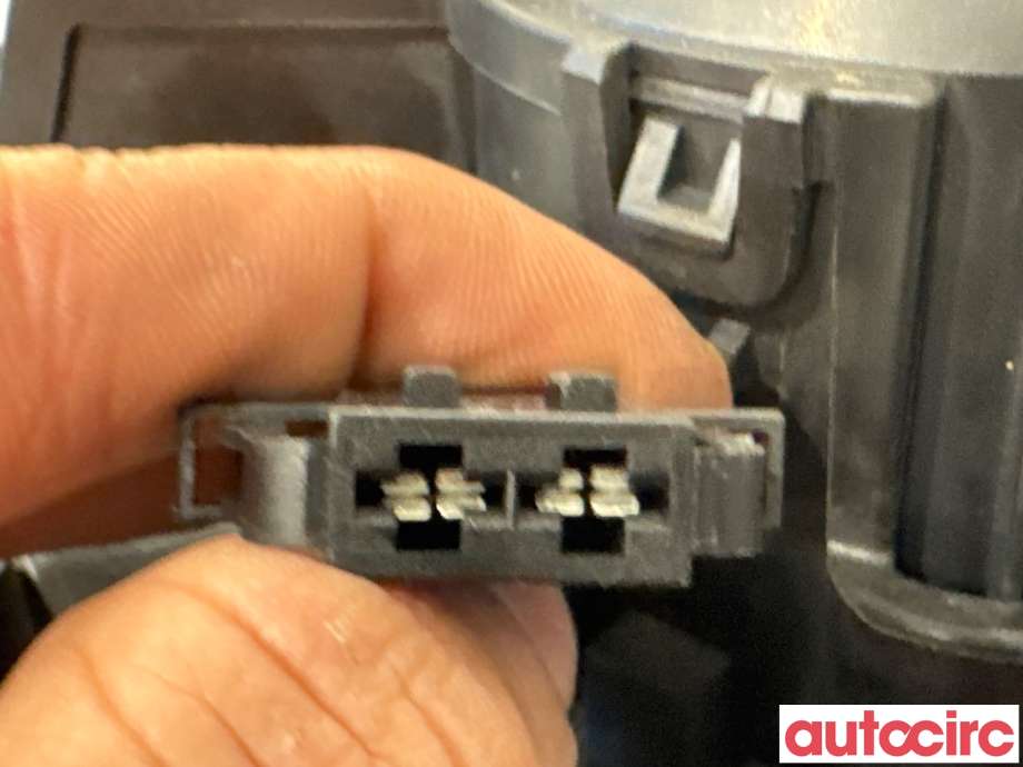 Varmeapparat motor til VW Transporter / Caravelle 2019-->> (T6.1) (T6.1) (VOLKSWAGEN|7E1820021B|0130115671)