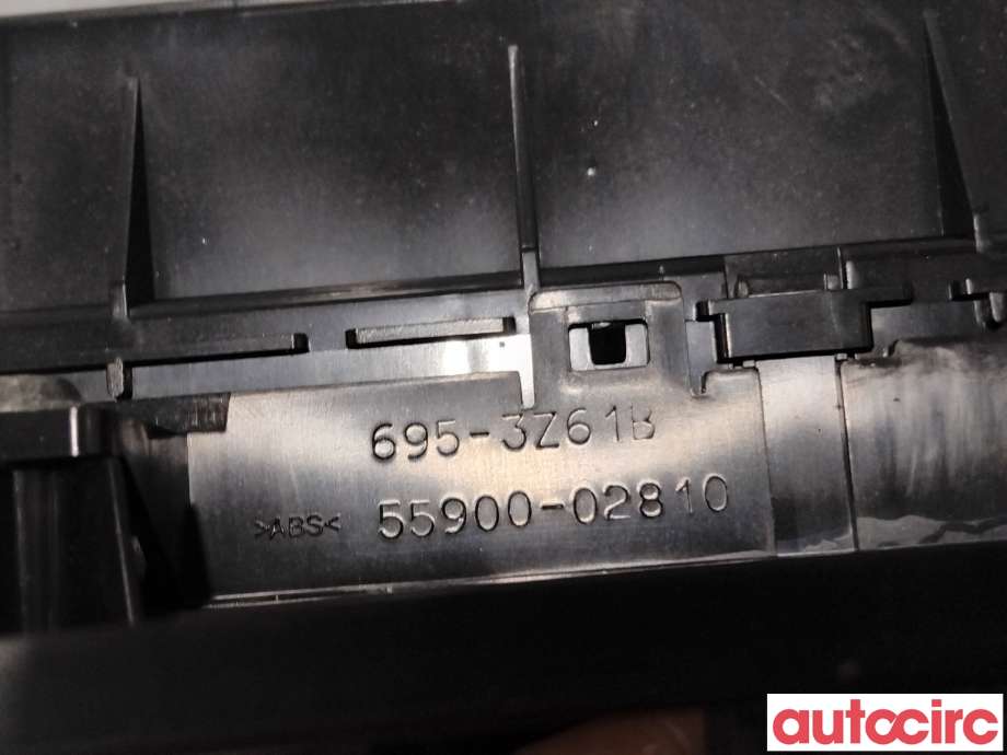 Varmeapparat betjening til Toyota Auris 2015-2019 (Type II, Fase 2) (TOYOTA|5590002810||55900-02810)