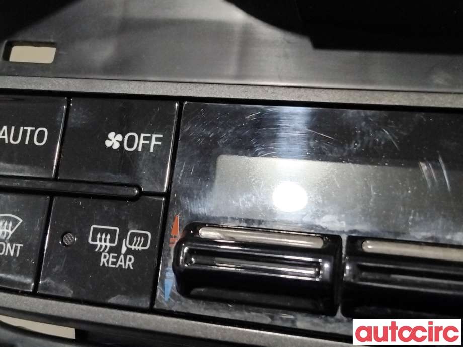 Varmeapparat betjening til Toyota Auris 2015-2019 (Type II, Fase 2) (TOYOTA|5590002810||55900-02810)