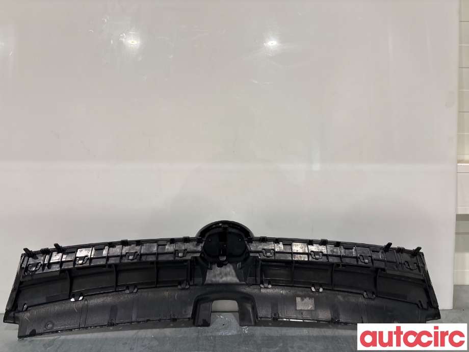 Grill til VW e-Golf 2017-2020 (Fase 2)  (VOLKSWAGEN|5GE853651|)