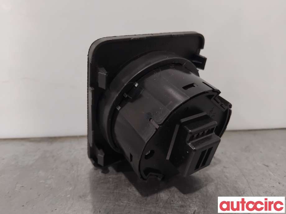 Bryter diverse til Isuzu D-Max 2017-2020 (Type II, Fase 2)  (ISUZU|NO NR|)