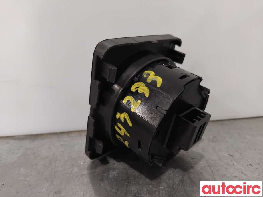Bryter diverse til Isuzu D-Max 2017-2020 (Type II, Fase 2)  (ISUZU|NO NR|)