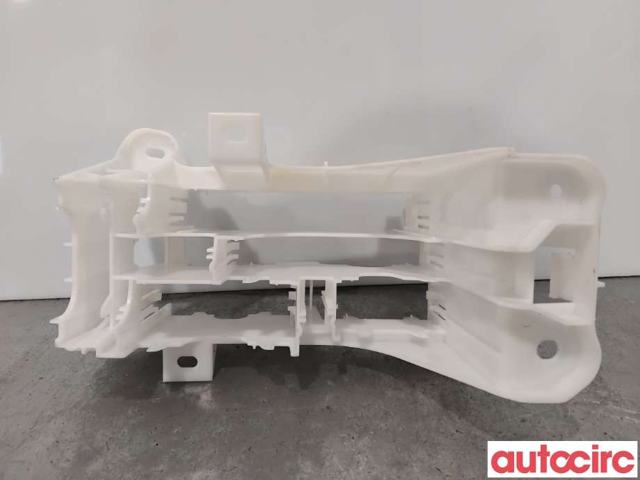 Innredning pakke til Toyota Auris 2015-2019 (Type II, Fase 2)  (TOYOTA|8287702020|)