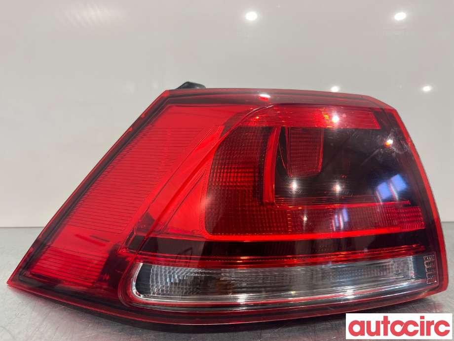 Baklykt venstre til VW Golf VII 2012-2017 (Fase 1) (VOLKSWAGEN|5G0945095P)