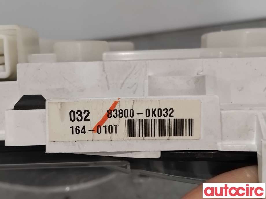 Instrumentpanel til Toyota Hilux 2006-2011  (TOYOTA|838000K032||83800-0K032)