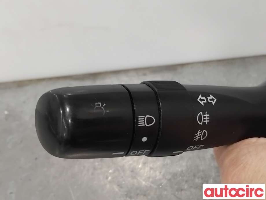 Bryter blink til Toyota Hilux 2006-2011  (TOYOTA|8414052170||52170)