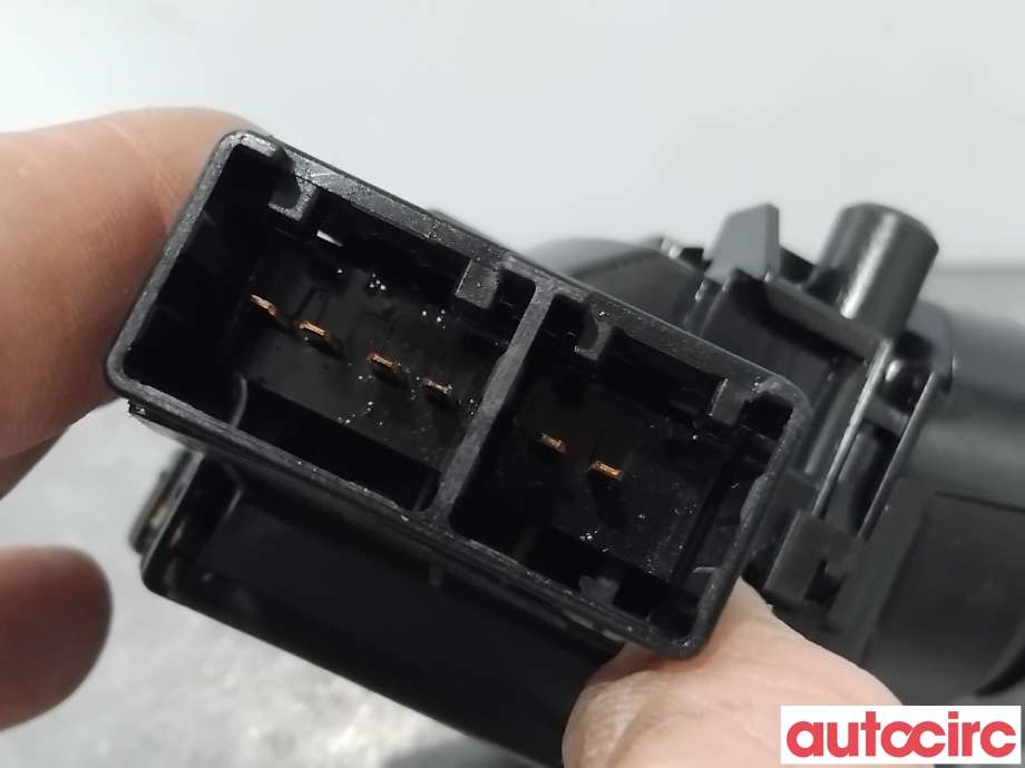 Bryter visker til Toyota Hilux 2006-2011 (TOYOTA|8465206220||06220)