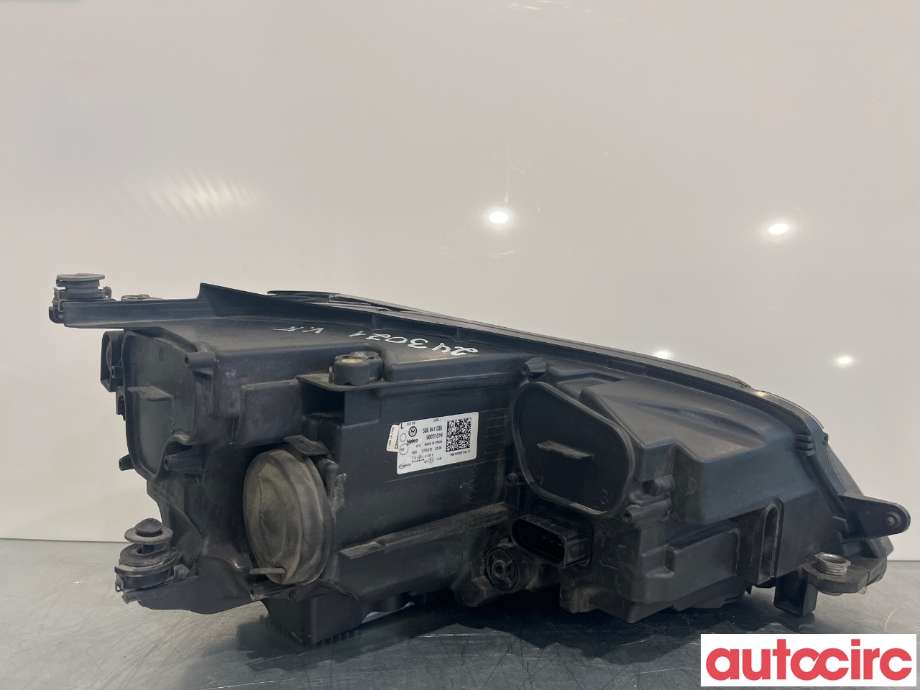 Frontlykt venstre halogen til VW e-Golf 2014-2017 (Fase 1)  (VOLKSWAGEN|5GE941773|5GE941035)