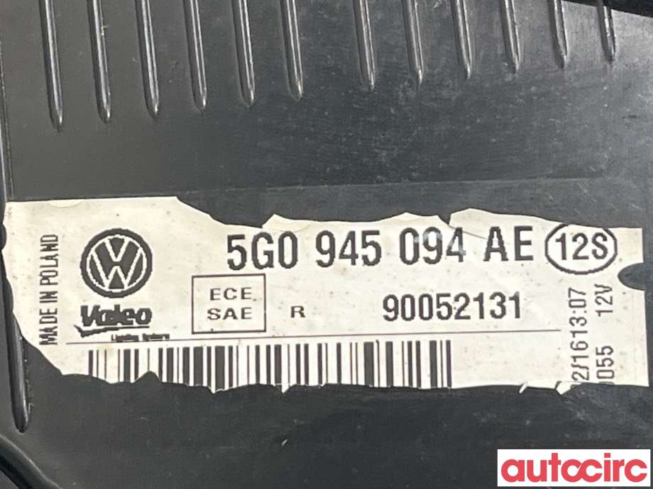 Baklykt høyre indre til VW Golf VII 2012-2017 (Fase 1)  (VOLKSWAGEN|5G0945094AE)