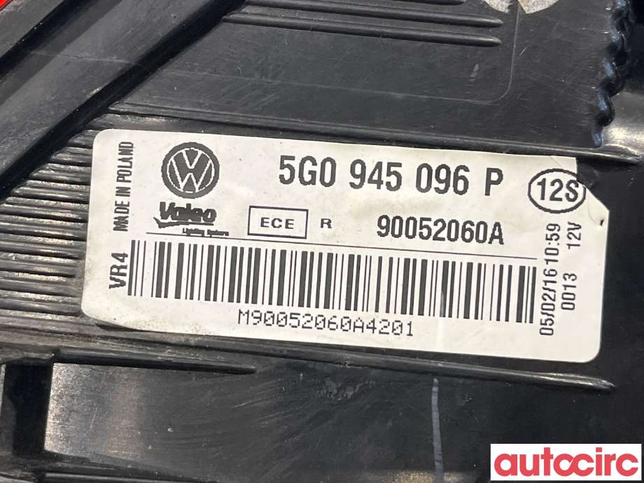 Baklykt høyre til VW Golf VII 2012-2017 (Fase 1)  (VOLKSWAGEN|5G0945096P)